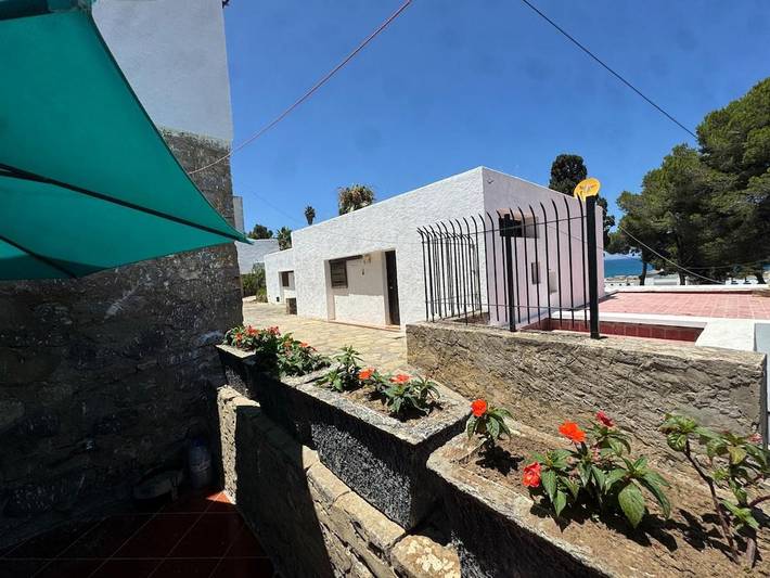 Maison de vacances pour 4 personnes, avec piscine ainsi que vue et jardin