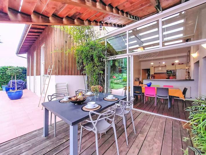 Location de vacances pour 8 personnes, avec terrasse et piscine à Saint-Vincent-de-Paul - 4