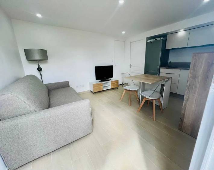 Gîte pour 2 personnes, avec terrasse à Mouans-Sartoux - 2