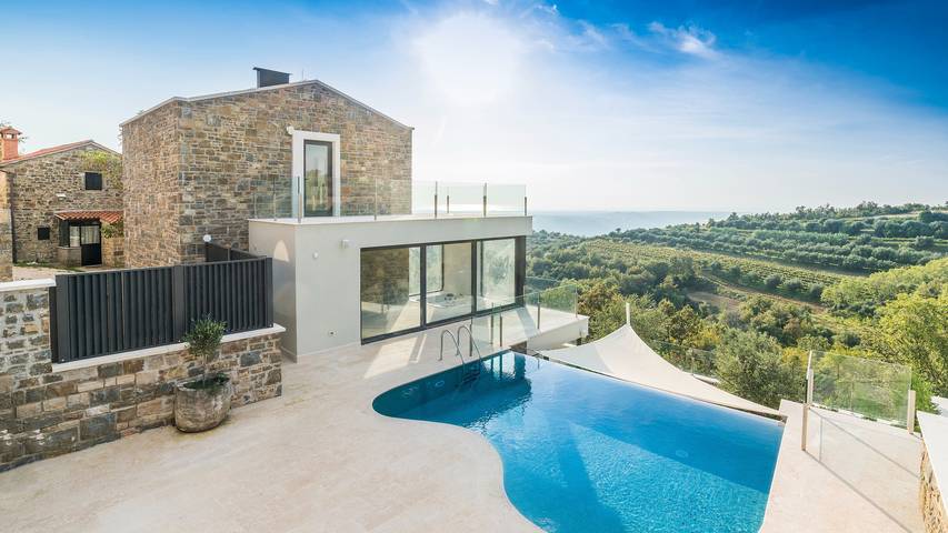 Villa für 8 Personen, mit Garten und Sauna sowie Terrasse und Whirlpool in Slowenien - 2