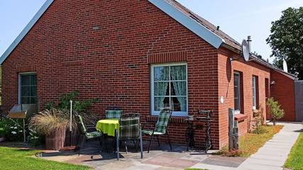 Ferienhaus für 3 Personen, mit Garten und Terrasse in Osteel