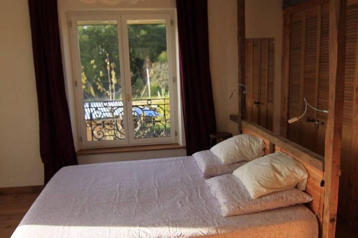 Location de vacances pour 8 personnes, avec jardin et terrasse, animaux acceptés à Plazac - 3