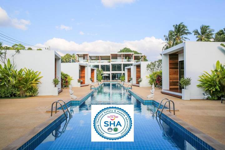 Hôtel pour 3 personnes, avec jardin ainsi que piscine et bassin pour enfant - 1