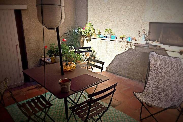 Appartement de vacances pour 4 personnes, avec terrasse à Carcassonne