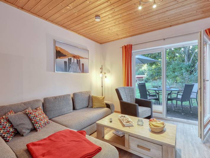Ferienhaus für 4 Personen, mit Terrasse und Garten sowie Sauna in Altefähr - 4