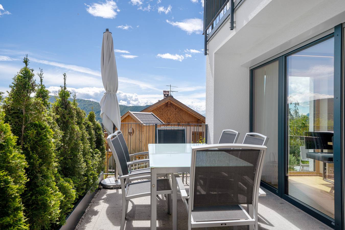 Ganze Wohnung, Ferienwohnung Kaltern" mit Bergblick, gemeinsamer Terrasse und Wi-Fi in Schlaneid, Mölten