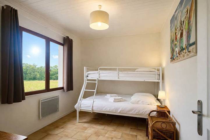 Location de vacances pour 5 personnes, avec jardin à Coutras - 3