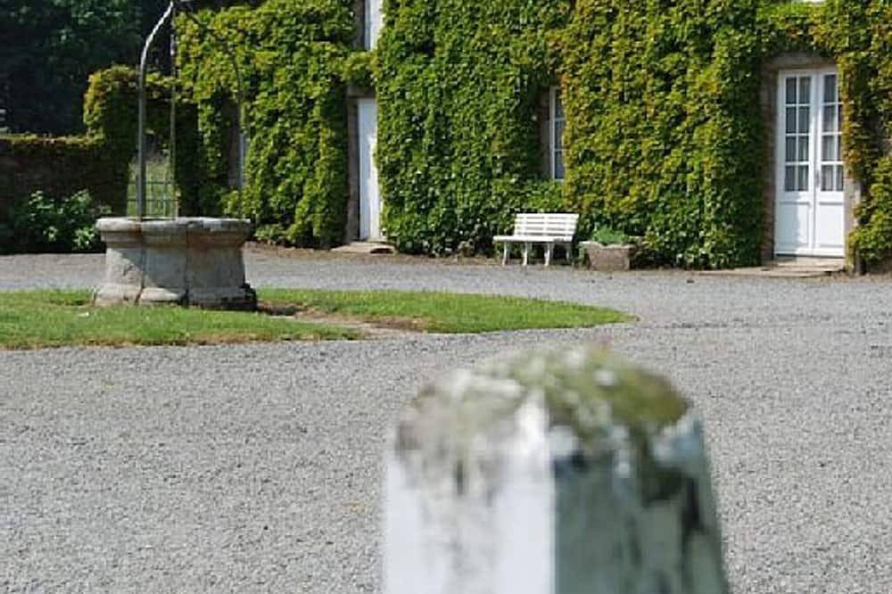 Homerez - House 60m² Jugon-les-Lacs + Garden in Jugon-les-Lacs, Dinan region