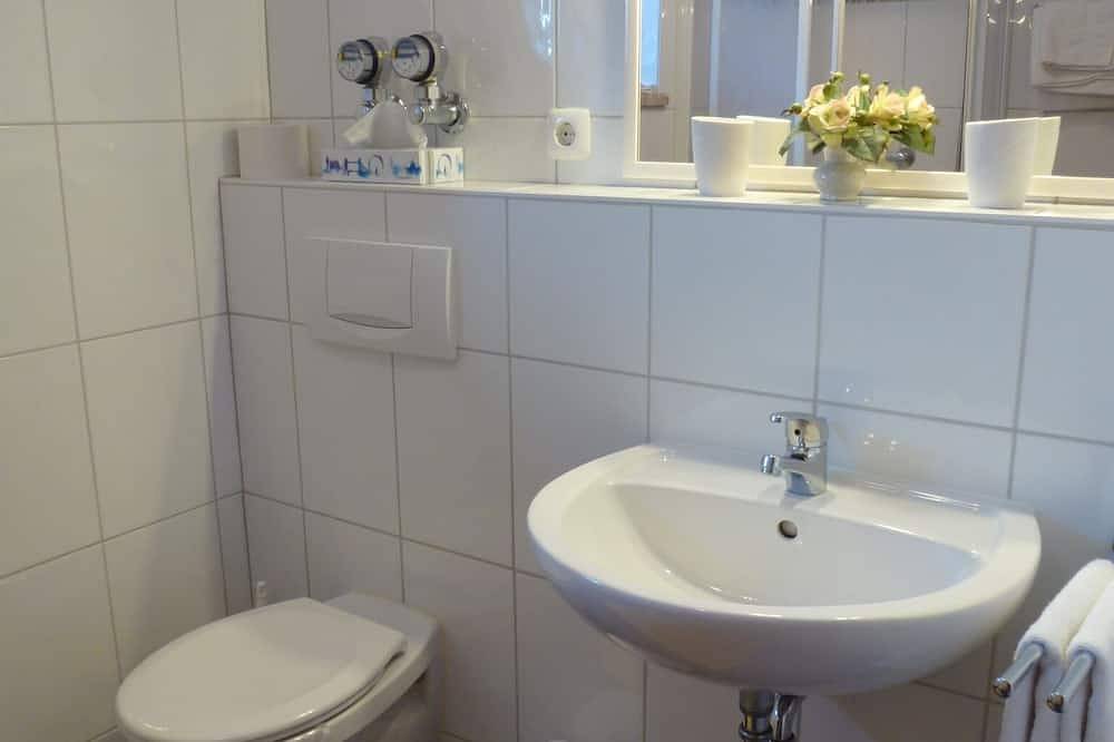 Ganze Wohnung, Cozy apartment in the mountains near Salzburg in Bayerisch Gmain, Bayerische Alpen