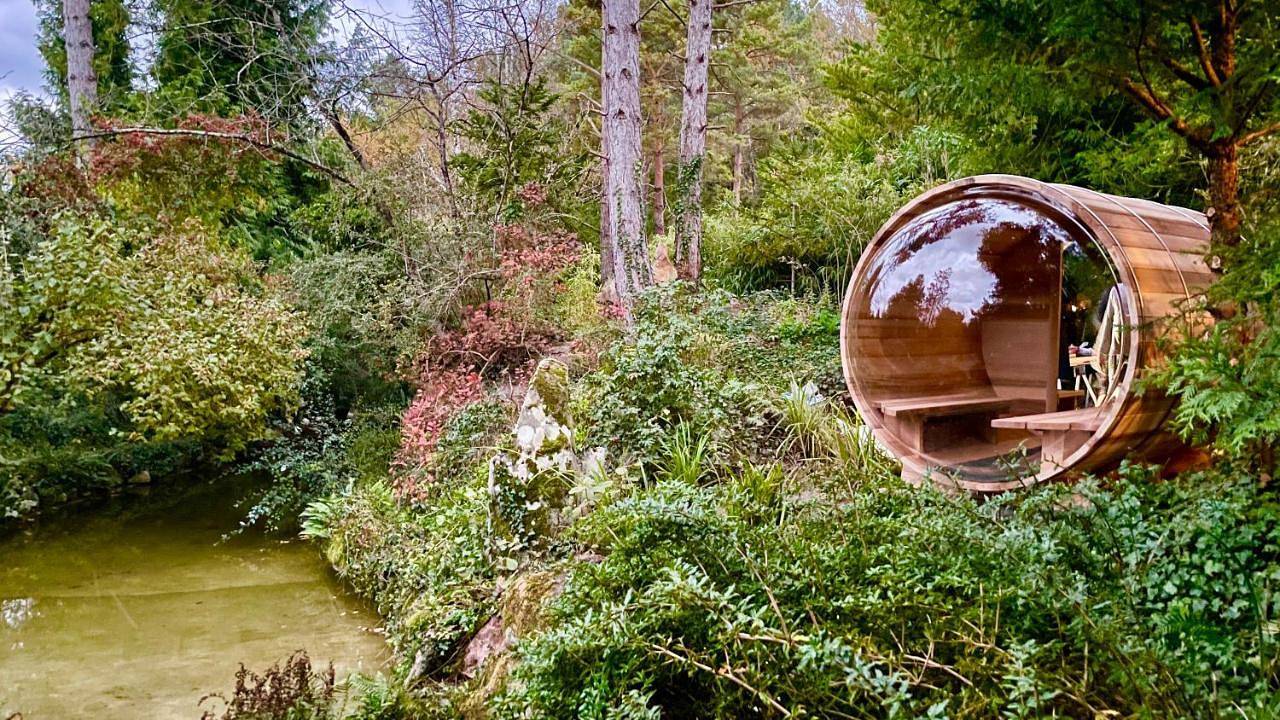L'Autre Paradis-Piscines naturelles-Plages-Jardin enchanté-Sauna in Poligny (Seine-et-Marne), Seine-et-Marne