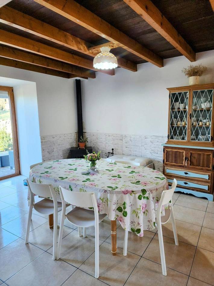 Casa Rural La Esmeralda in Hornedo, Entrambasaguas