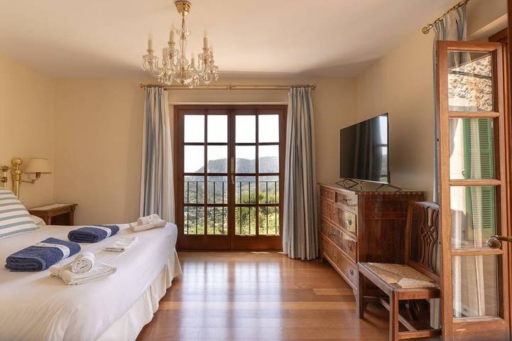 Finca mit Hund für 8 Personen, mit Pool und Balkon sowie Garten in Valldemossa - 2