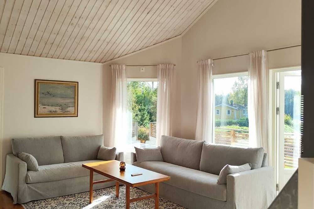 Stylish Lakehouse retreat with views over Djulö in Katrineholm, Södermanland
