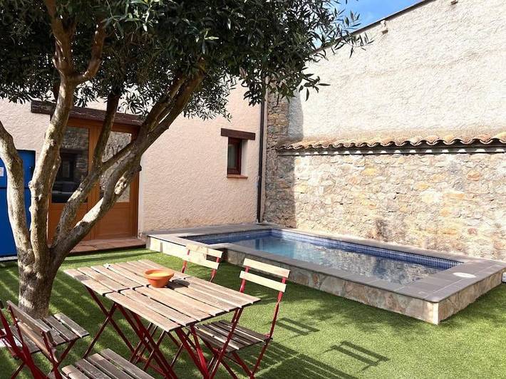 Casa de vacaciones para 13 personas, con vistas además de jardín y piscina en Pallars Jussà - 3