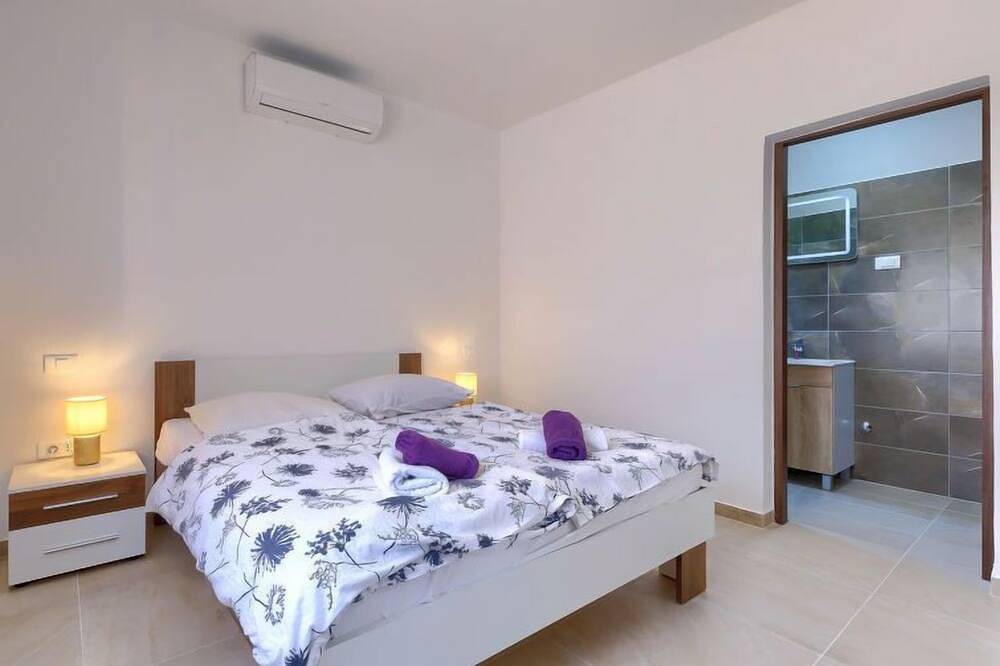 Ferienhaus Mia in Režanci, Svetvinčenat