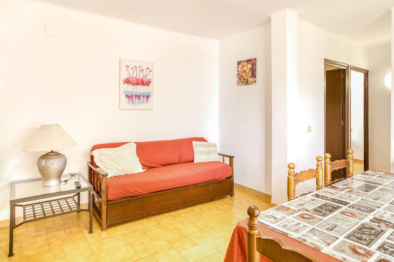 Appartement entier, Appartement 3-3 sur le Paseo Marítimo, proche plage, avec terrasse et Wi-Fi. in Platja del Port (Llanca), Llançà
