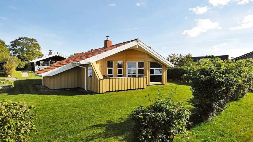 Ferienhaus für 7 Personen, mit Terrasse und Sauna