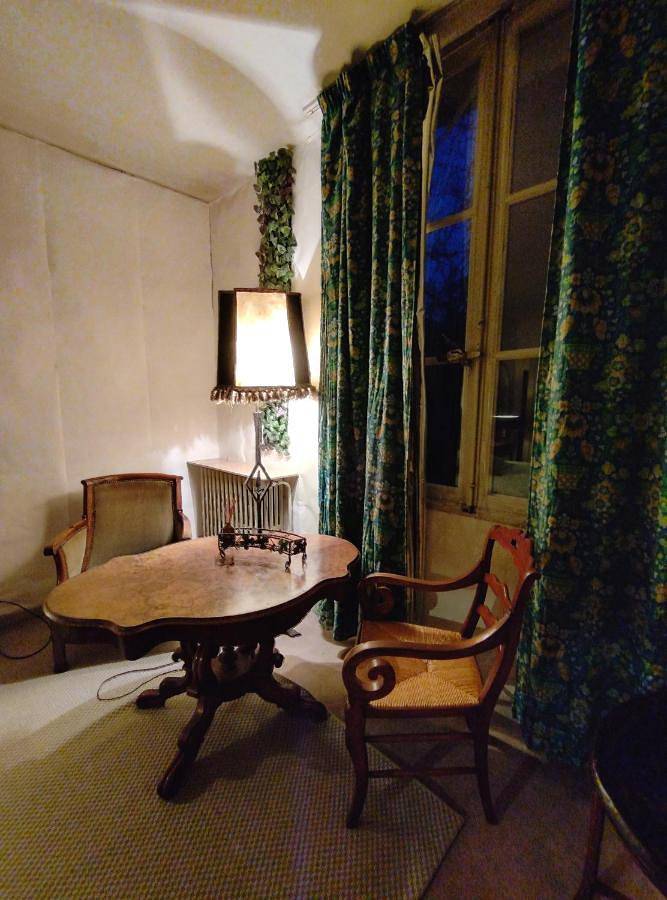 De la Maison Restau' à la Chambre en particulier in Voreppe, Isère