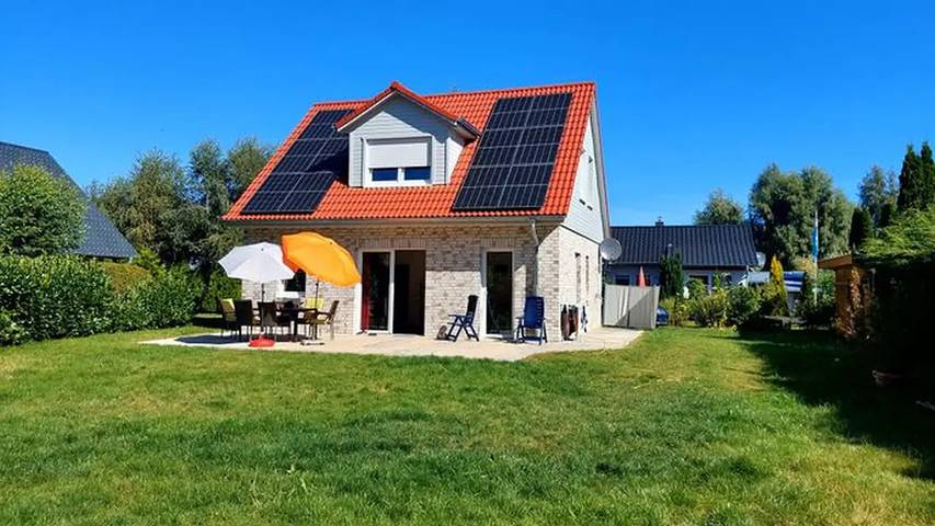 Ferienhaus für 6 Personen, mit Terrasse und Garten sowie Sauna in Trassenheide - 2