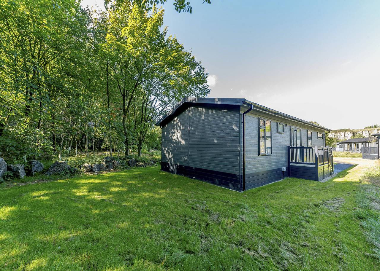 Bakewell Lodge in Eaton and Alsop, Derbyshire