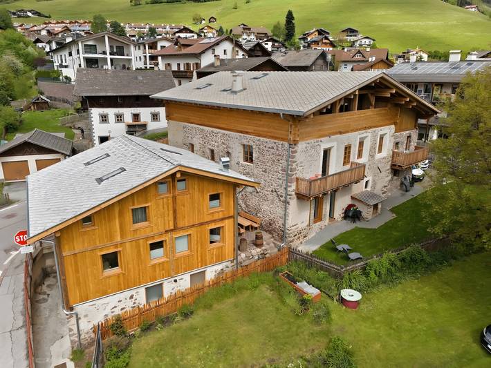Ferienhaus für 22 Personen, mit Balkon und Garten sowie Sauna in Sarntal