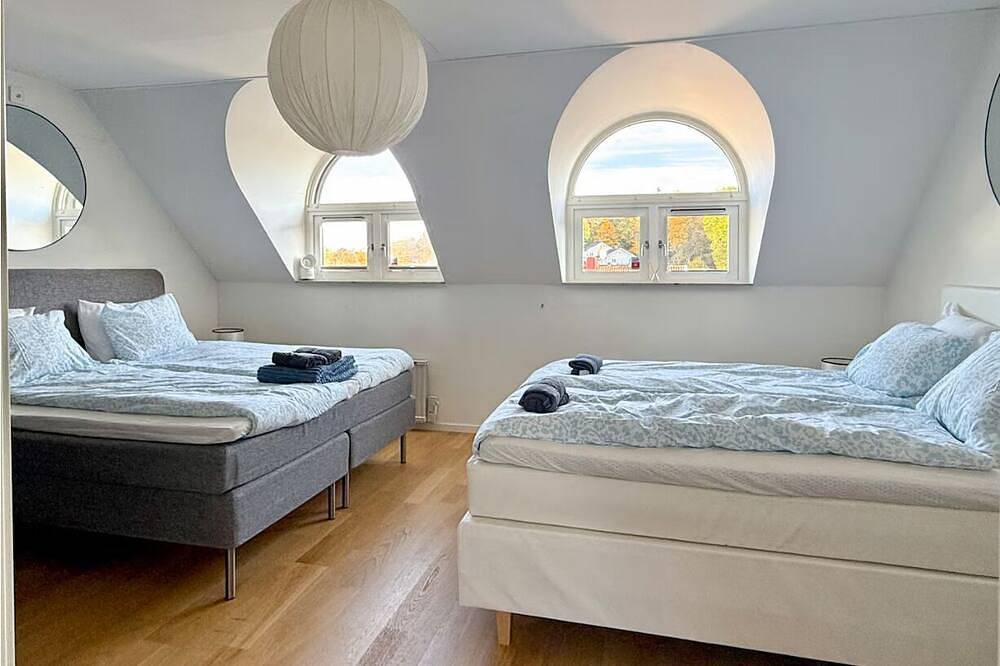 Ganze Wohnung, Townhouse with Sauna | 4 Floors | Near Liseberg in Göteborg, Västergötland