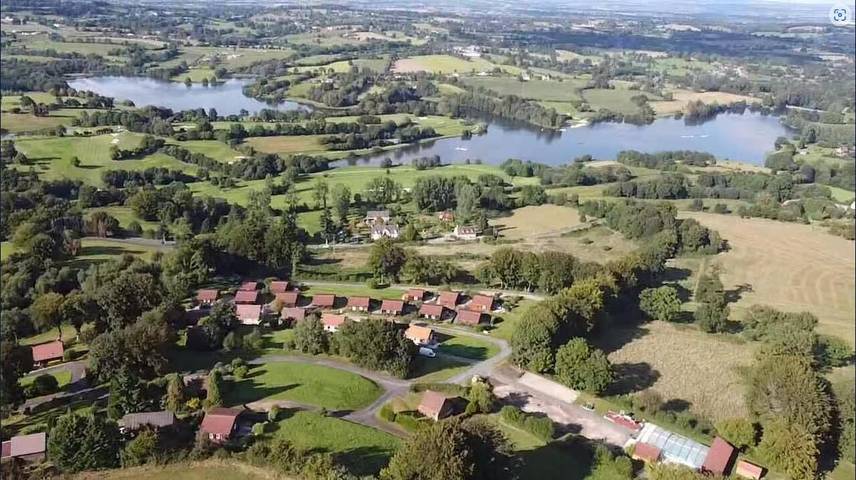 Gîte pour 5 personnes, avec piscine et jardin ainsi que vue sur le lac et vue, animaux acceptés à Saint-Germain-de-Tallevende-la-Lande-Vaumont - 2