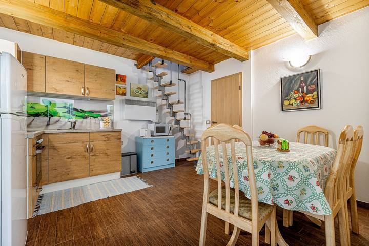 Gîte pour 3 personnes, avec terrasse, adapté aux familles en Slovénie - 4