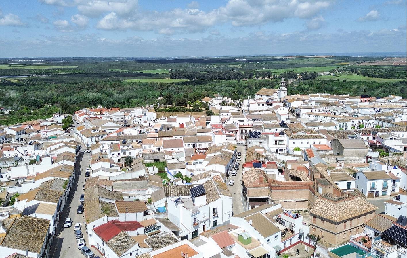 Gemütliches Aznalcázar Apartment mit AC und WiFi - Stadtzentrum 400m in Aznalcázar, Sevilla Provinz