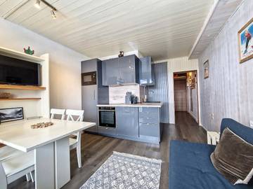 Gîte pour 3 personnes, avec terrasse dans Office De Tourisme De Val D Isere