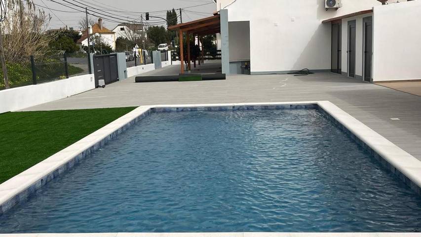 Vivendas de férias para 4 pessoas, com vista e jardim e ainda piscina no Alentejo