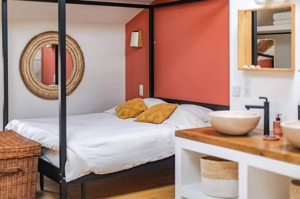 Coudignac 1891 in Lagnes, Parque natural regional del Luberon