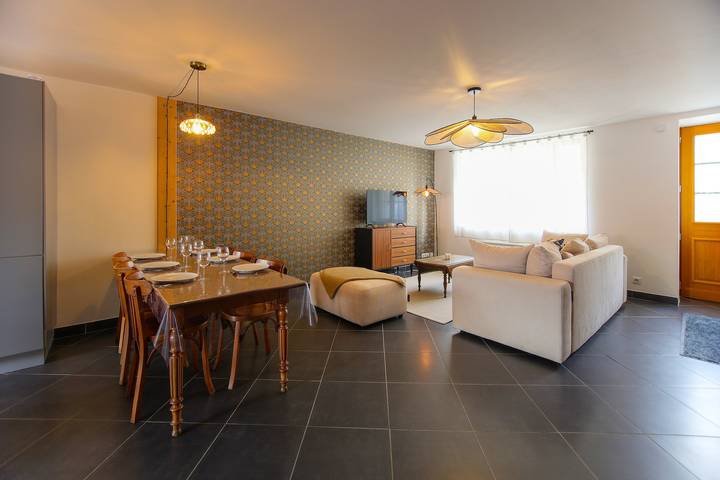 Location de vacances pour 6 personnes, avec terrasse à Mortagne-sur-Sèvre