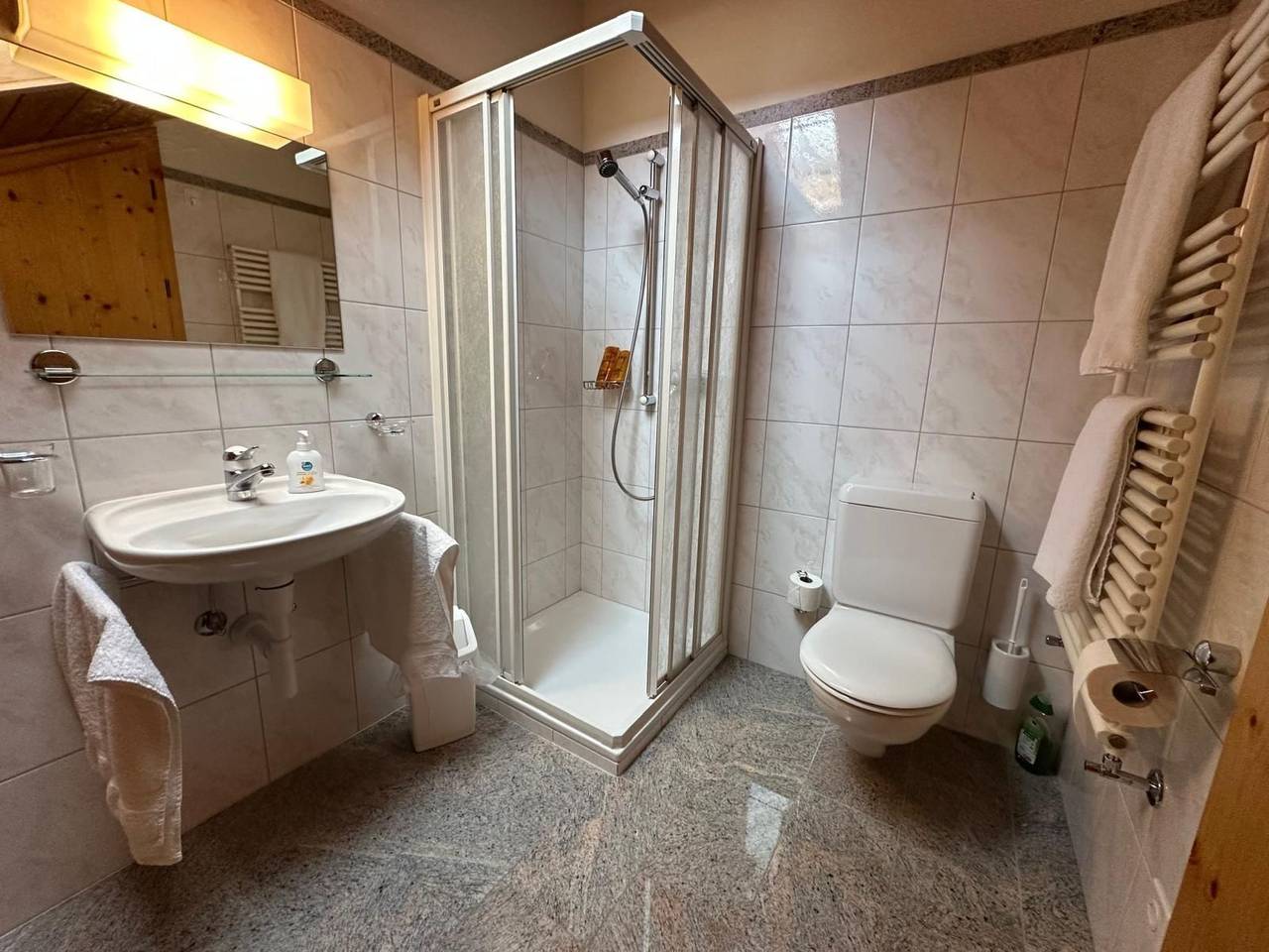 Ganze Wohnung, Chesa Schech in Zuoz, Sankt Moritz