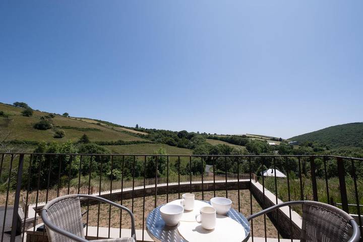 Gîte pour 4 personnes, avec Balcon et Terrasse ainsi que Jardin et Vue