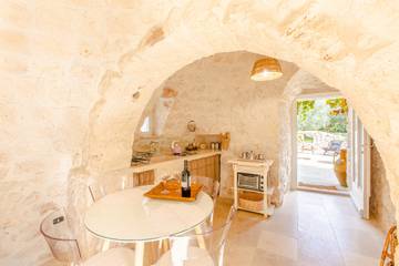 Trullo per 3 Persone in San Vito dei Normanni, Valle D'Itria, Foto 3