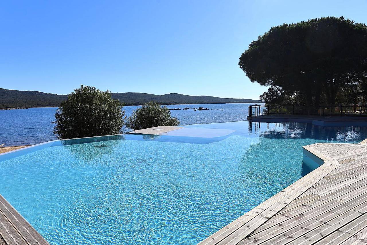 Appartement entier, U Paradisu - Magnifique T4, les pieds dans l'eau in Pianottoli-Caldarello, Arrondissement de Sartène