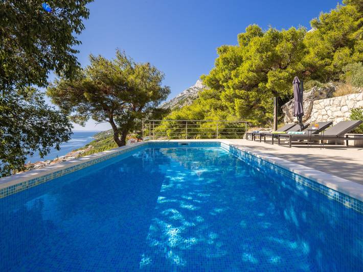 Villa Sandra - Privater Pool in Pisak, Omis-Riviera