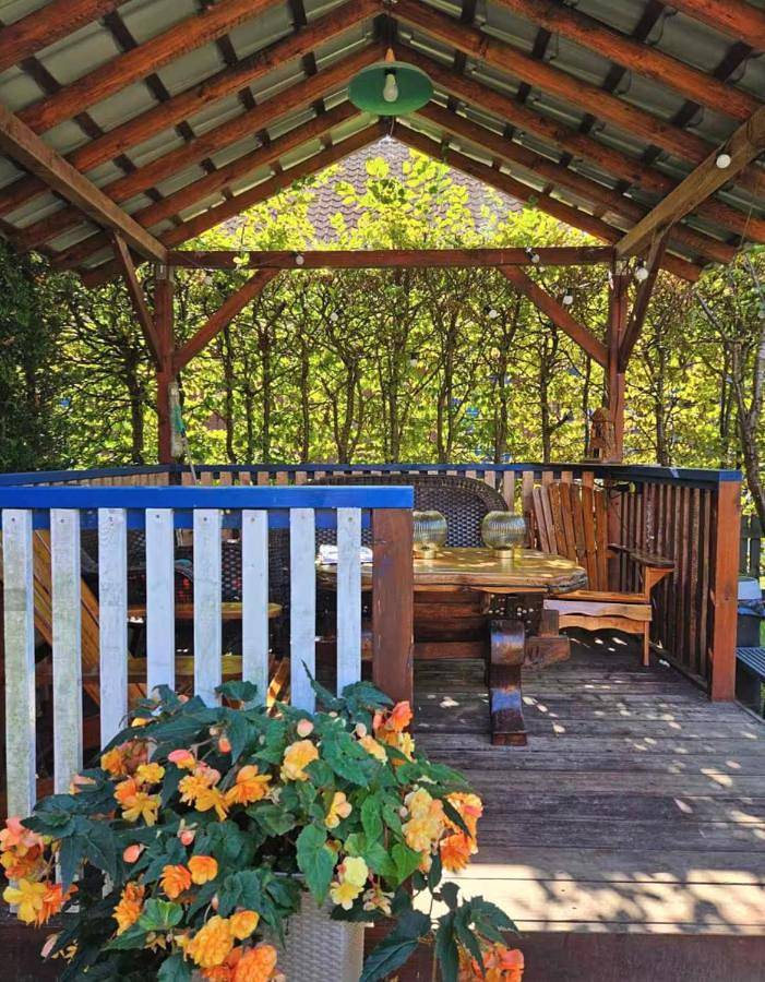 Apartament wakacyjny dla 4 osób, z taras i ogród, zwierzęta dozwolone w Nida