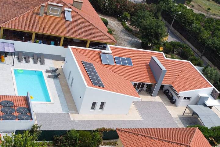 Location de vacances pour 8 personnes, avec jardin et terrasse à Vendas Novas