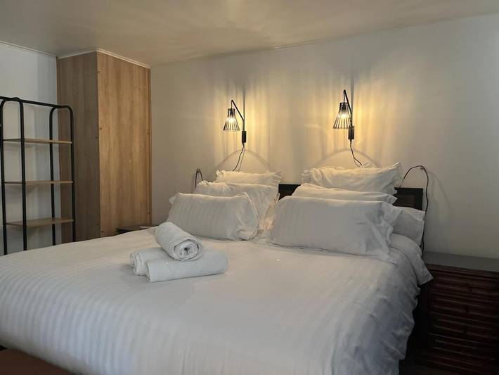 Gîte pour 4 personnes, avec terrasse et jardin à Malakoff