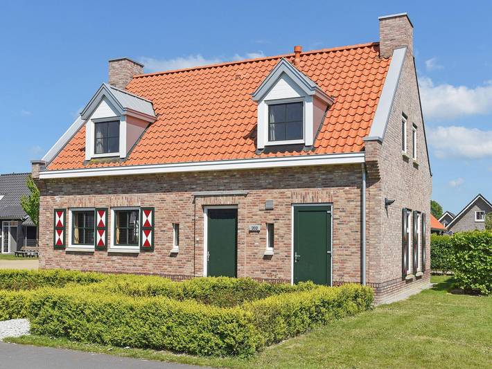Ferienhaus für 10 Personen, mit Terrasse und Garten sowie Pool in Nieuwvliet Bad