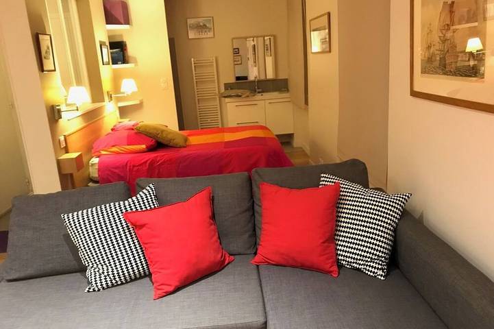 Gîte pour 4 personnes, avec piscine et balcon dans Eglise Saint Malo - 3