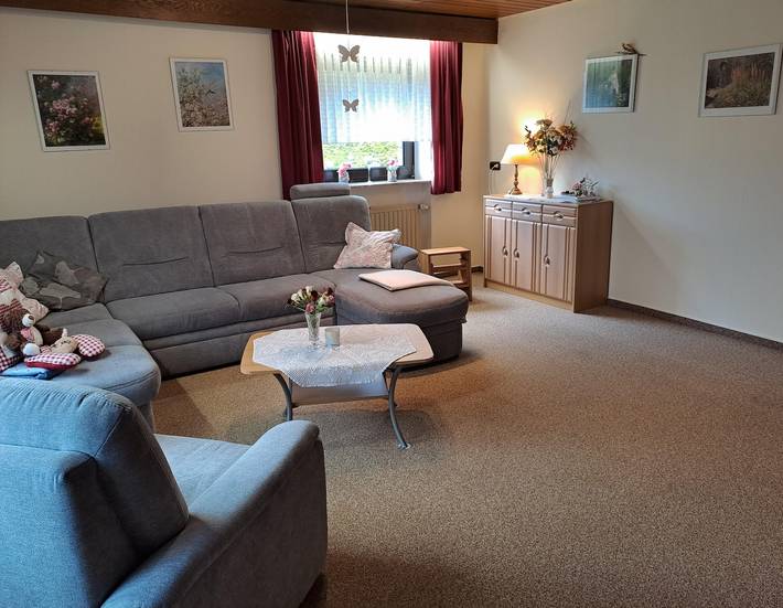 Ferienwohnung für 4 Personen, mit Terrasse und Garten an der Rhön - 3