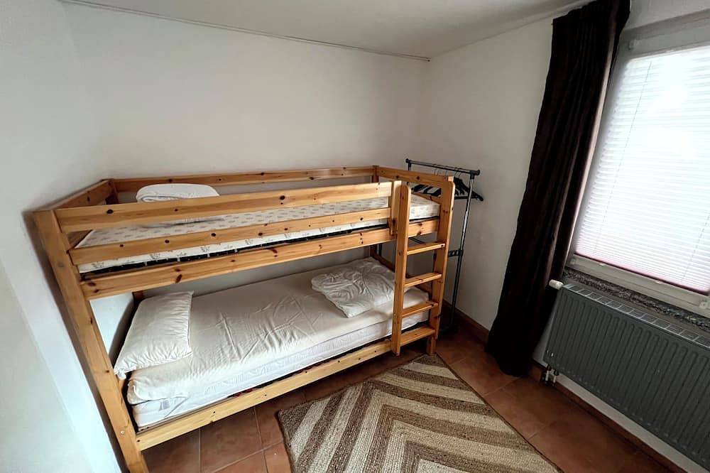 \"bude 5\" in Boltenhagen für Womo-freunde. 50qm Groß mit Ddr-charme in Boltenhagen, North-West Mecklenburg (Wismar region)