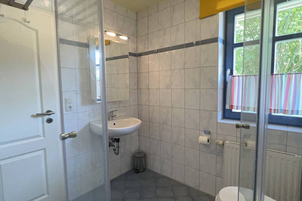 Haus Backbord – Naturnaher Familienurlaub im idyllischsten Winkel von Rügen in Neuenkirchen (Rügen), Rügen