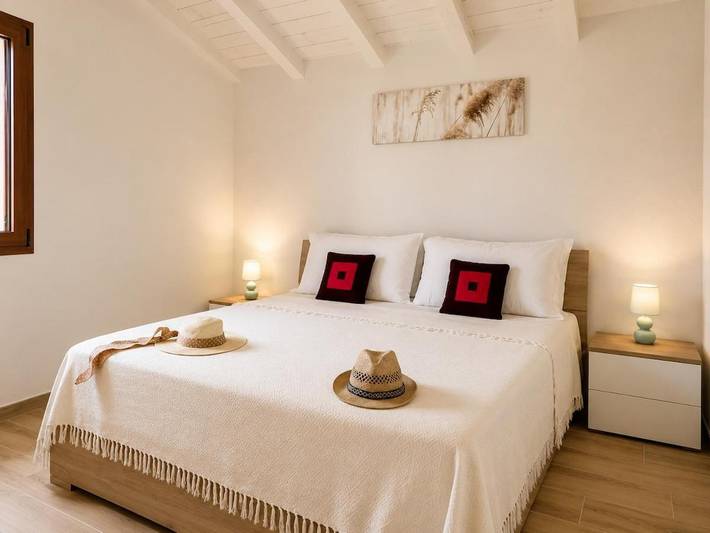 Villa pour 4 personnes, avec Balcon ainsi que Terrasse et Jardin à Solanas - 2