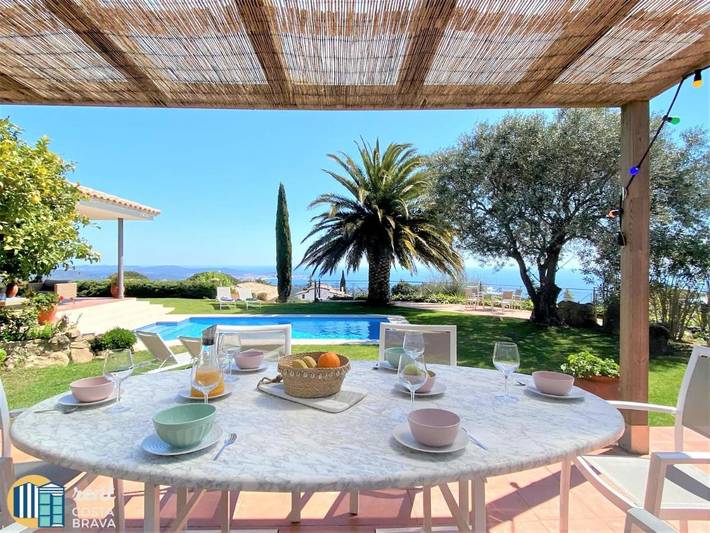 Villa pour 10 personnes, avec vue ainsi que piscine et jardin, animaux acceptés à Platja d'Aro - 4
