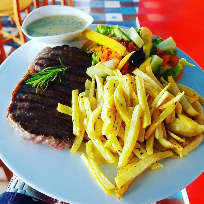 Location de vacances pour 2 personnes, avec jardin et vue à Horta - 4