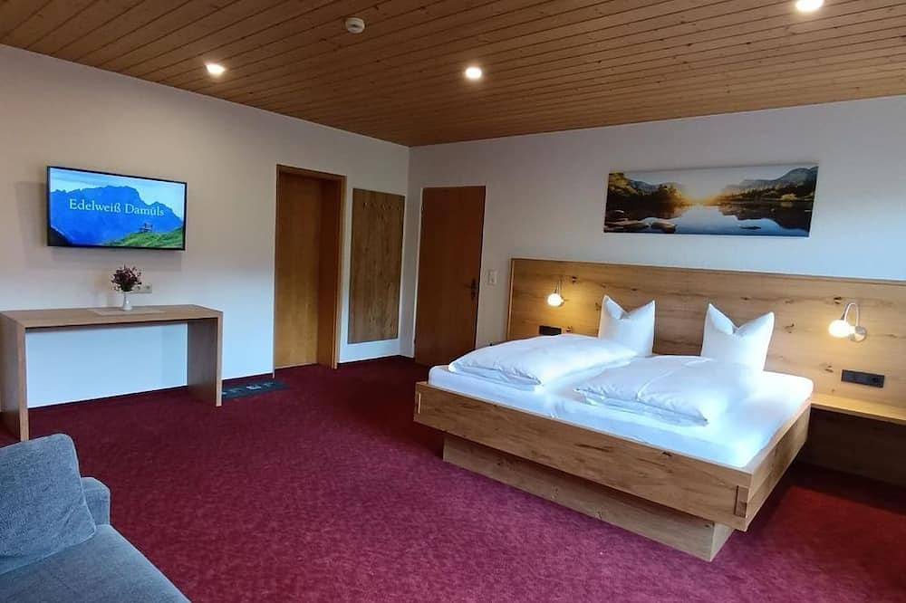 Familienzimmer mit Balkon - Pension Edelweiss Bischof Kg in Damüls, Bregenzerwald